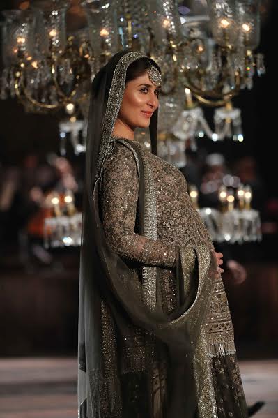 LFW: Bollywood stars attend grand finale