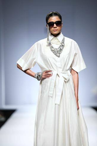 Amazon India Fashion Week: Sahai Ambar Pariddi showcases collection