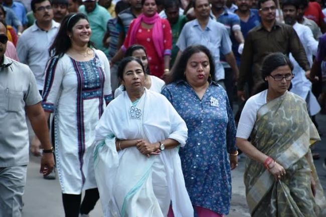 Bengal polls: Mamata Banerjee holds rally in Kolkata