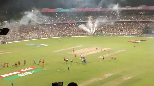 West Indies beat England to regain ICC World T20 title  