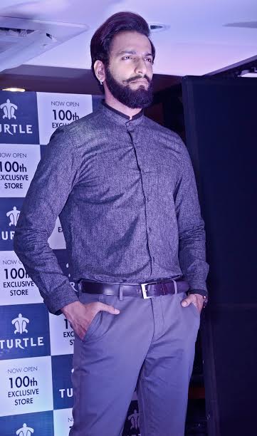 Parambrata inaugurates Turtle's 100th store