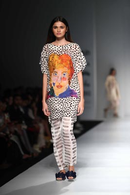 Aartivijay Gupta showcases her collections at Amazon India Fashion Week