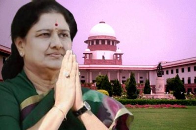 Tamil Nadu: Sasikala heads for Bengaluru jail via Amma memorial