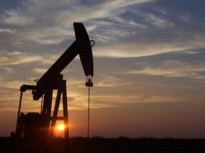 Conference Board of Canada predicts oil industry losing another $1.1B this year