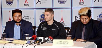Michael Clarke visits Kolkata