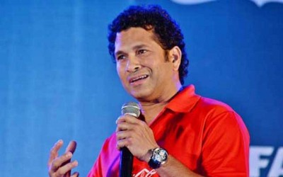 Cong uproar stalls Sachin Tendulkar's attempt to deliver maiden speech in RS