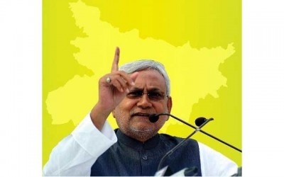 Jitan Ram Manjhi boycotts Nitish Kumar's human chain protest against liquor 