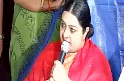Jayalalithaa's lookalike niece announces political debut