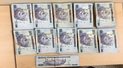 Delhi Zonal Unit of the DRI busts Hawala racket