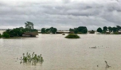Floods : Fury continues in Bihar, toll rises to 153 ; Assam, Bengal look up