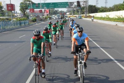 Indo-Bangla Army joint cycling expedition concludes