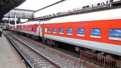 Dacoits attack Delhi-Patna Rajdhani Express in Bihar