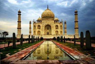 No restriction on colour, religious design or inscriptions on scarf or dress of visitors to Taj Mahal: Govt