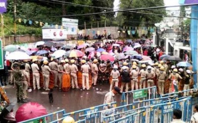 Darjeeling: GJM-police clash kills one, four injured