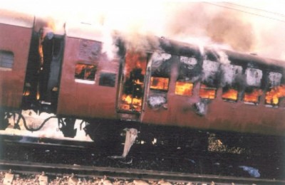 Godhra Verdict: Gujarat HC commutes death sentence of 11 to life imprisonment