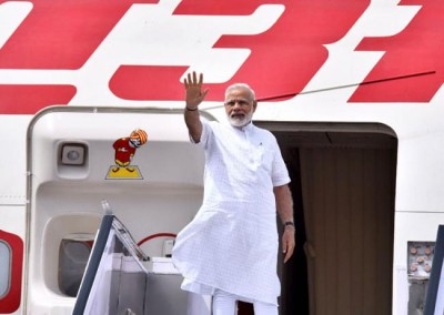 Narendra Modi reaches Israel