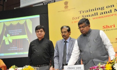 Ravi Shankar Prasad inaugurates â€˜Training of Self-Organized Small & Medium Traders on Digital Payment Initiativesâ€™ 