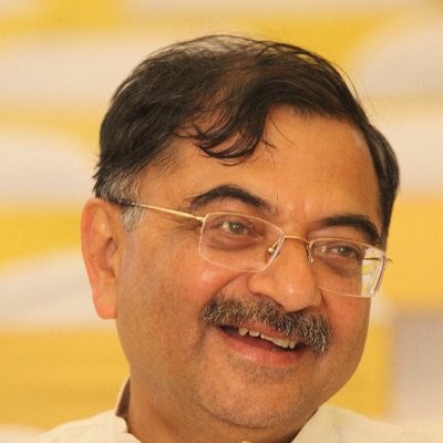 BJP leader Tarun Vijay triggers controversy with racist remark, apologises