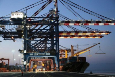 UN maritime agency spotlights link between shipping and sustainable development