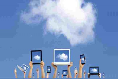  UN experts call for sensitive and timely response to online gender-based abuse