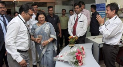 State Bank opens folk art gallery at Alipore branch