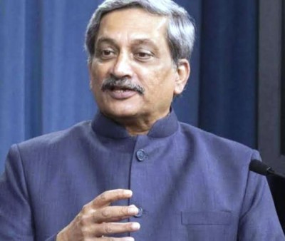 Congress moves SC challenging Parrikar's appointment as Goa CM