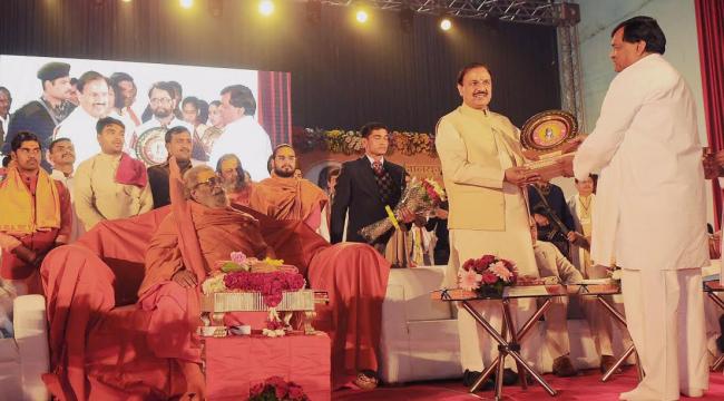 Bandaru Dattatreya addressing a press conference