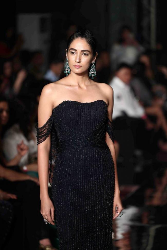 Preity Zinta walks ramp for designer Falguni Shane Peacock in Lakme Fashion Week