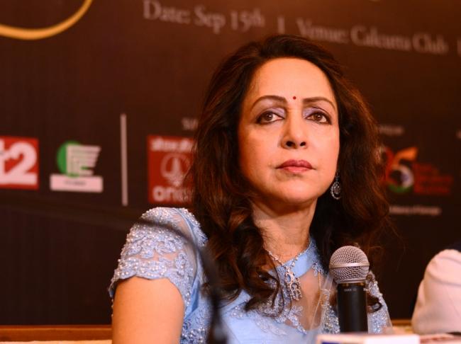 Hema Malini visits Kolkata to announce dance fest 'Synergy'
