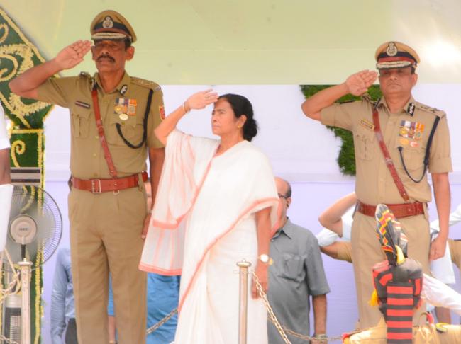 I-Day celebrated in Kolkata