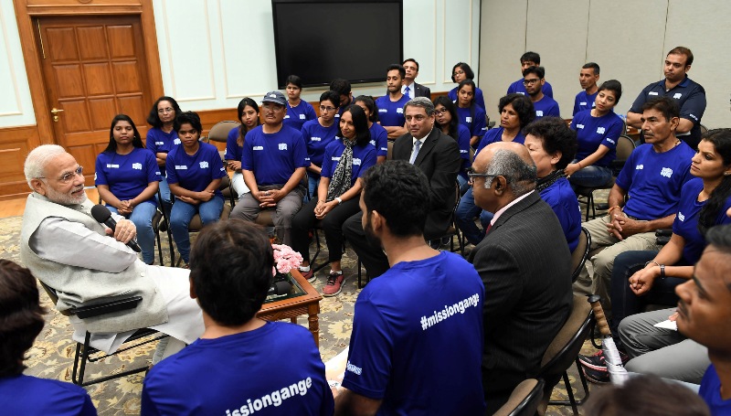 PM Modi meets participants of Misson Gange in New Delhi