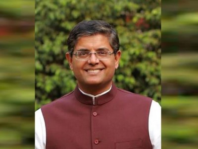Odisha: Suspended BJD MP Baijayant Panda quits party