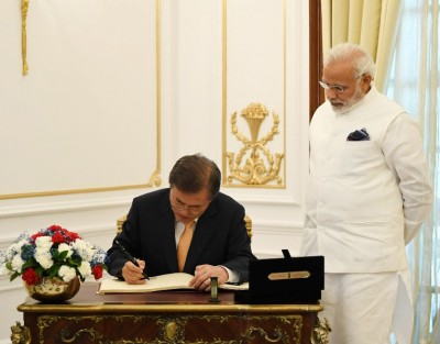  Moon Jae-in visits Hyderabad House
