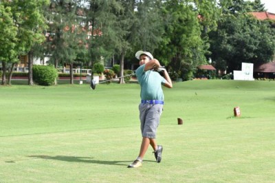 Ribhav Verma in the van at Milky Moo Tolly Juniors 2018