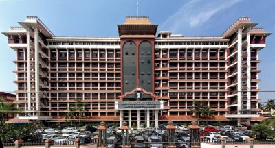 Kerala HC scraps petition seeking Muslim woman's entry to state mosques