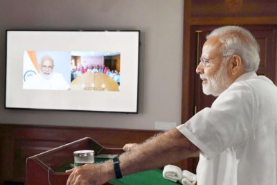 PM interacts with ASHA, ANM and Anganwadi workers from all over the country through video bridge