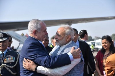 Congress slams PM Modi over â€˜hugplomacyâ€™ by posting meme video