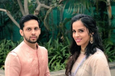 Saina Nehwal shares another cute image with husband Parupalli Kashyap