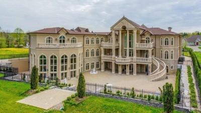 Canada: Toronto home prices go up 