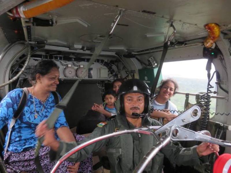 Indian Navy mounts rescue operations in flood-hit Kerala