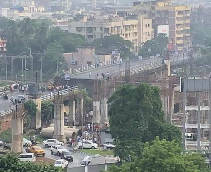 Majherhat bridge collapses in south Kolkata