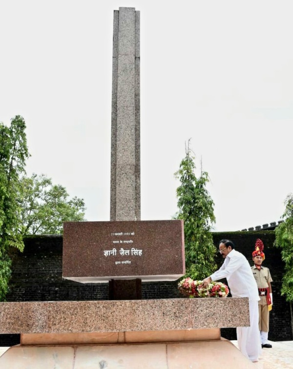 VP Venkaiah Naidu interacts with scientists, scholars, students at Dr. B.R. Ambedkar Institute of Technology