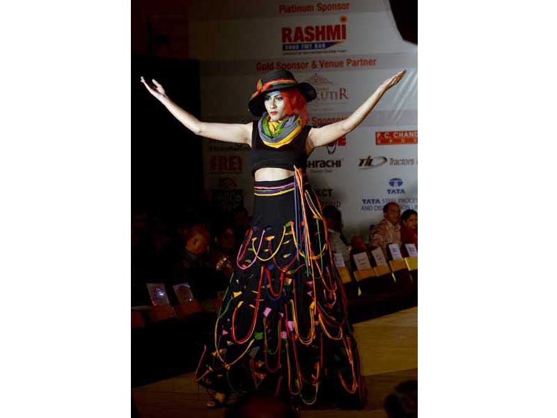 Kaleidoscope 2019: Graduating fashion show on sustainable fabric