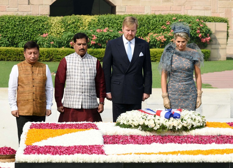 King Willem-Alexander and Queen Maxima of Netherlands pay homage to Mahatma Gandhi