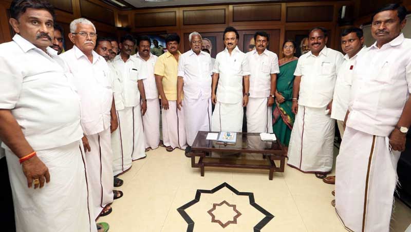 Political Development down south:  Vaiko, YSR Jagan Mohan Reddy spends busy day  