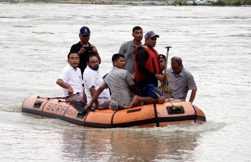 Assam Water Resources Minister visits flood affected Tengaguri village
