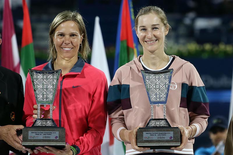 Makarova and Hradecka pose with trophy