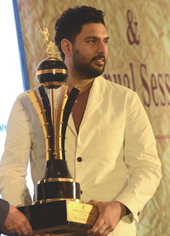 ICC felicitates Yuvraj Singh with Lifetime Achievement Award