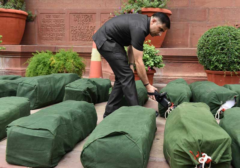 Nirmala Sitharaman presents Union Budget 2019 