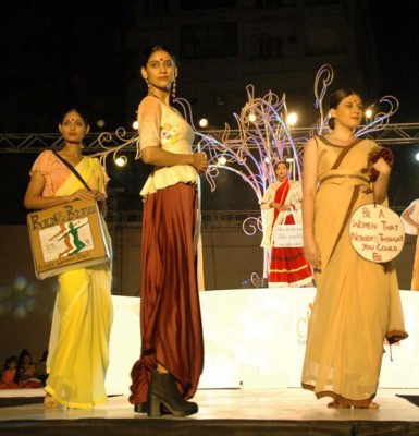 Glimpses from India of Fashion: Mar 9, 2019 